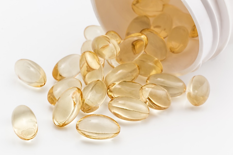 Může být alfa-lipoová kyselina užívána s jinými vitamíny?