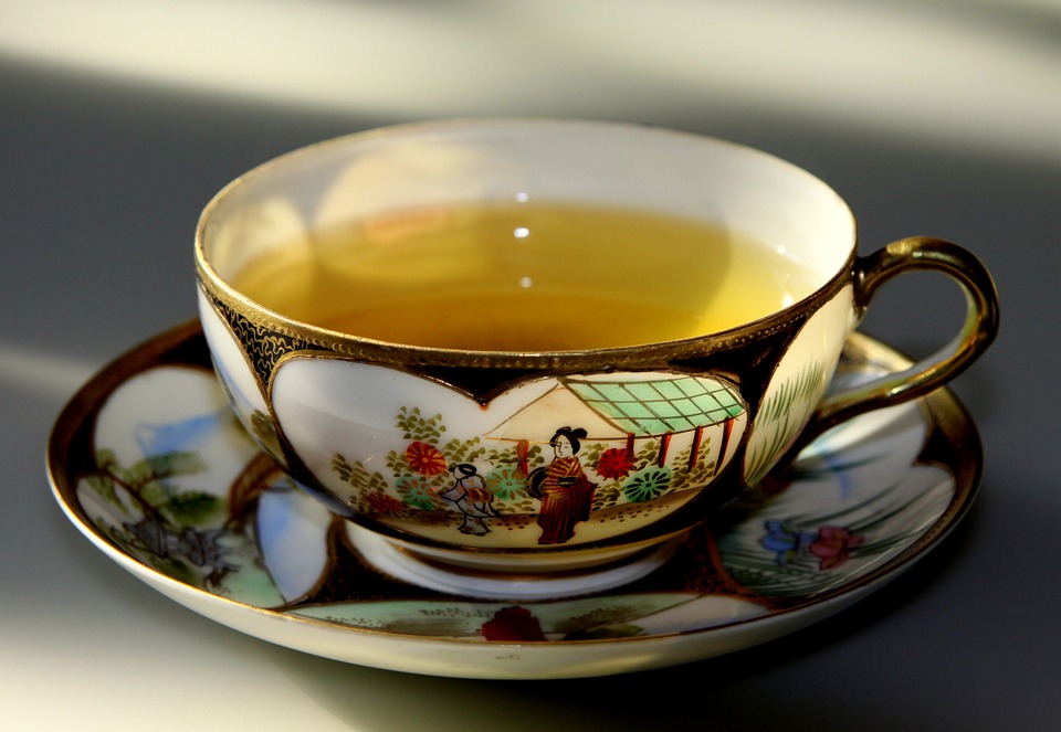Zelený čaj jako lék na bolest v krku
