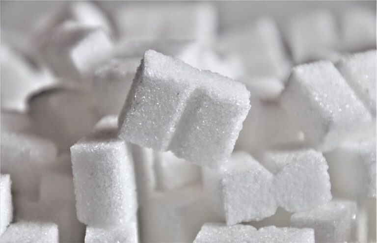 Může nadměrná konzumace cukru vést k diabetu? (Can excessive sugar consumption lead to diabetes?)